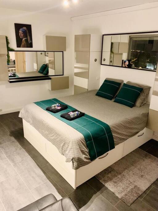 Grand Appartement 2 Chambres 5 Pers Max, Vue Panoramique Avec Parking Miluza Zewnętrze zdjęcie
