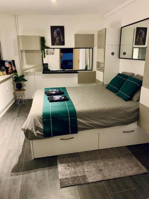 Grand Appartement 2 Chambres 5 Pers Max, Vue Panoramique Avec Parking Miluza Zewnętrze zdjęcie